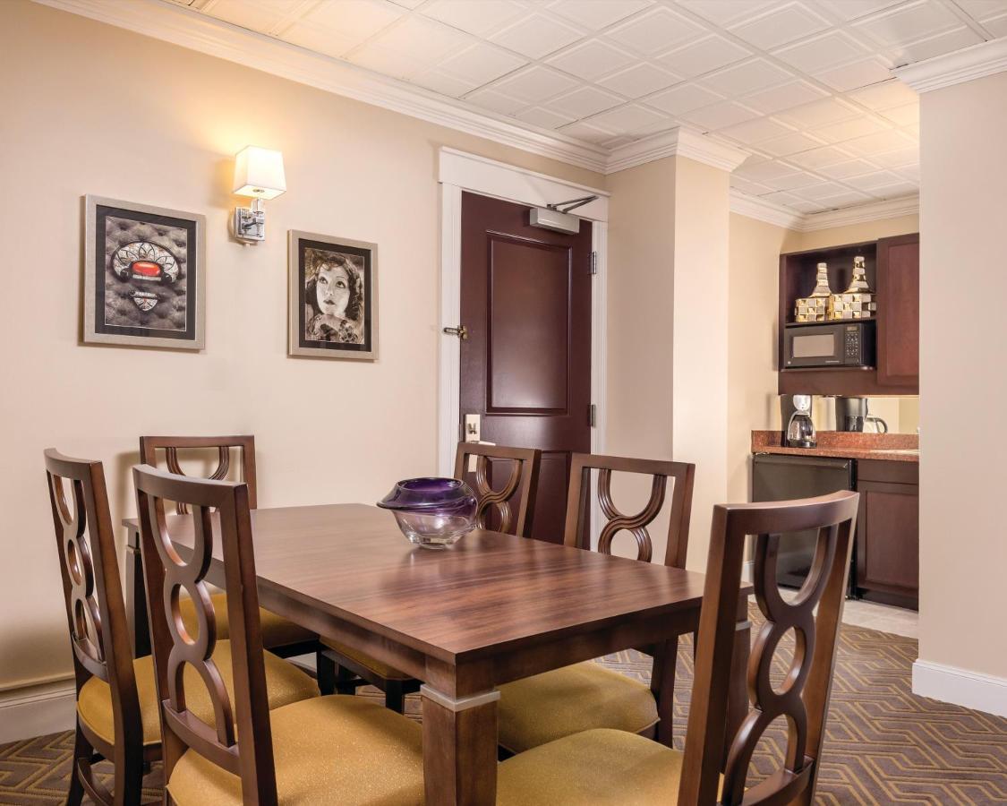 Worldmark Seattle - The Camlin Экстерьер фото